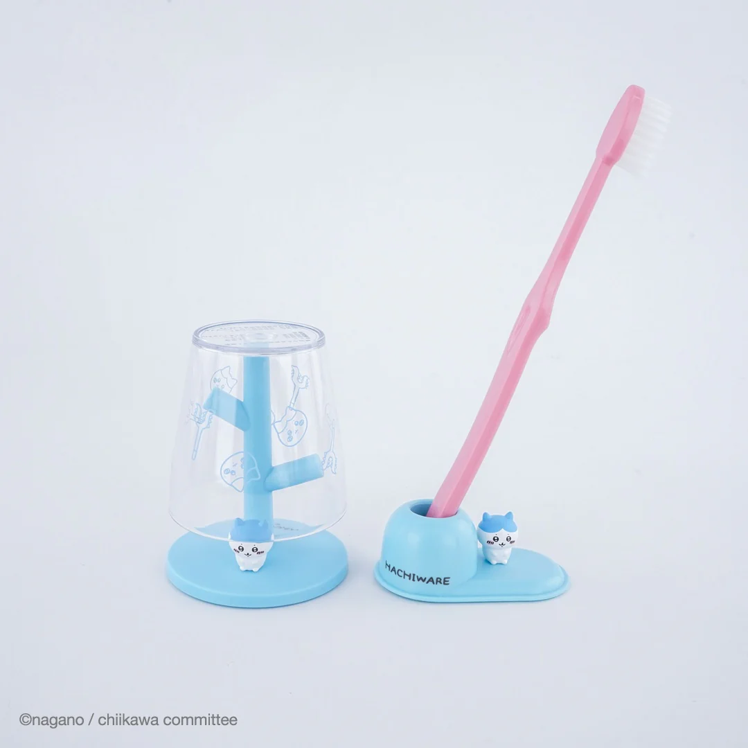 ちいかわ ミニうがいコップ＆スタンド（ハチワレ） - Image 4