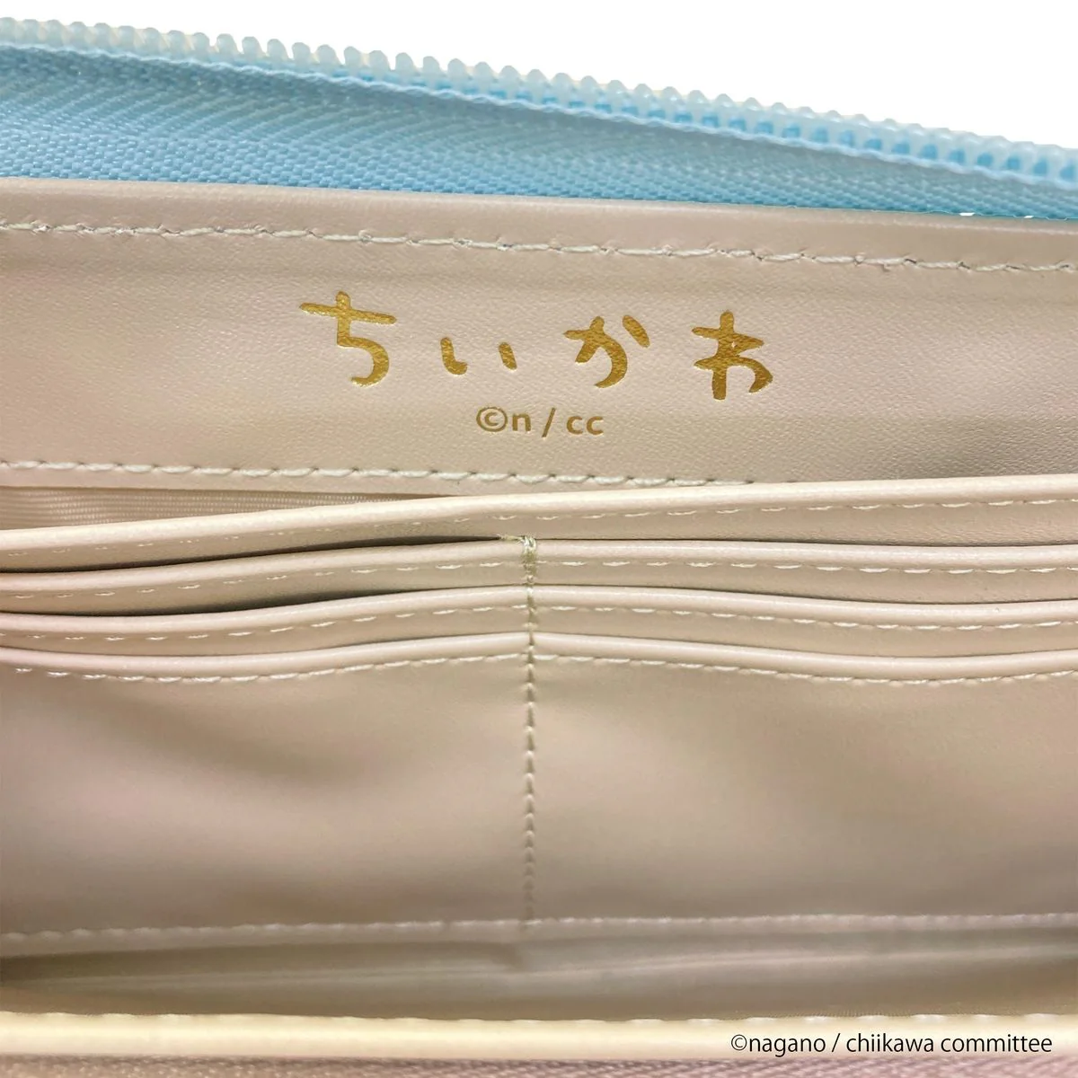 ちいかわ プリントワッペン型押し長財布（ハチワレ) - Image 10