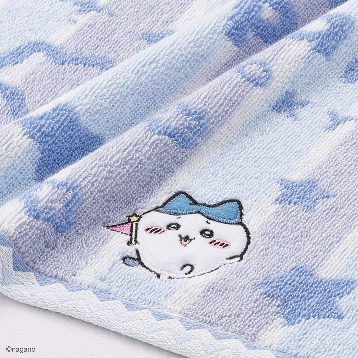 ちいかわ ちいかわパーク ストライプ バスタオル（ブルー） - Image 2