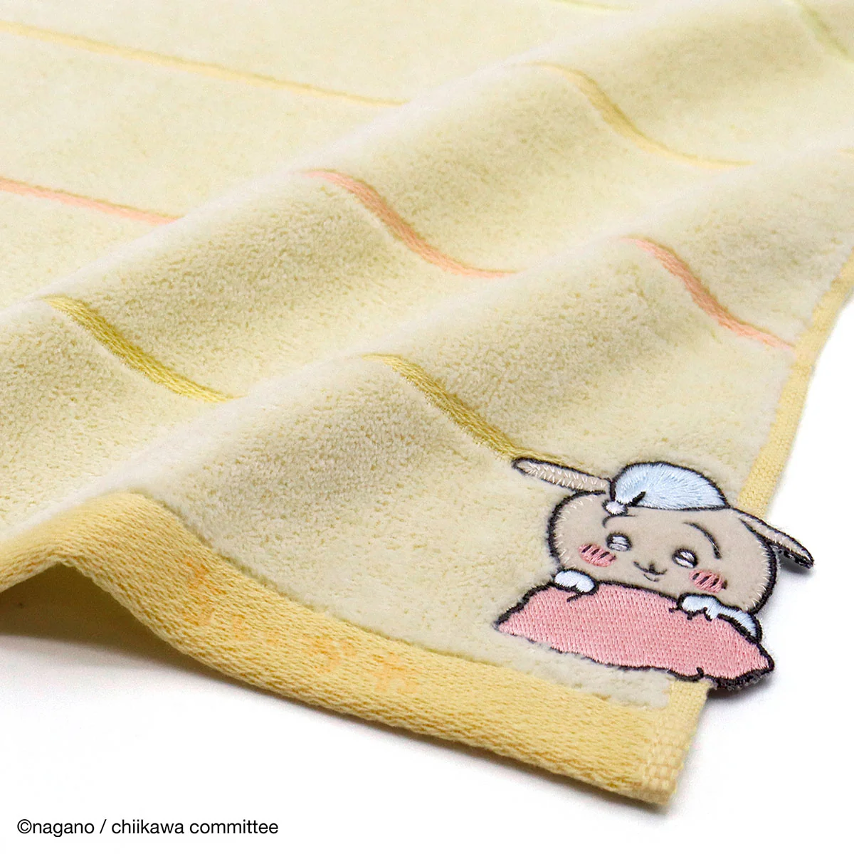 ちいかわ タオルハンカチ（おやすみ イエロー） - Image 2