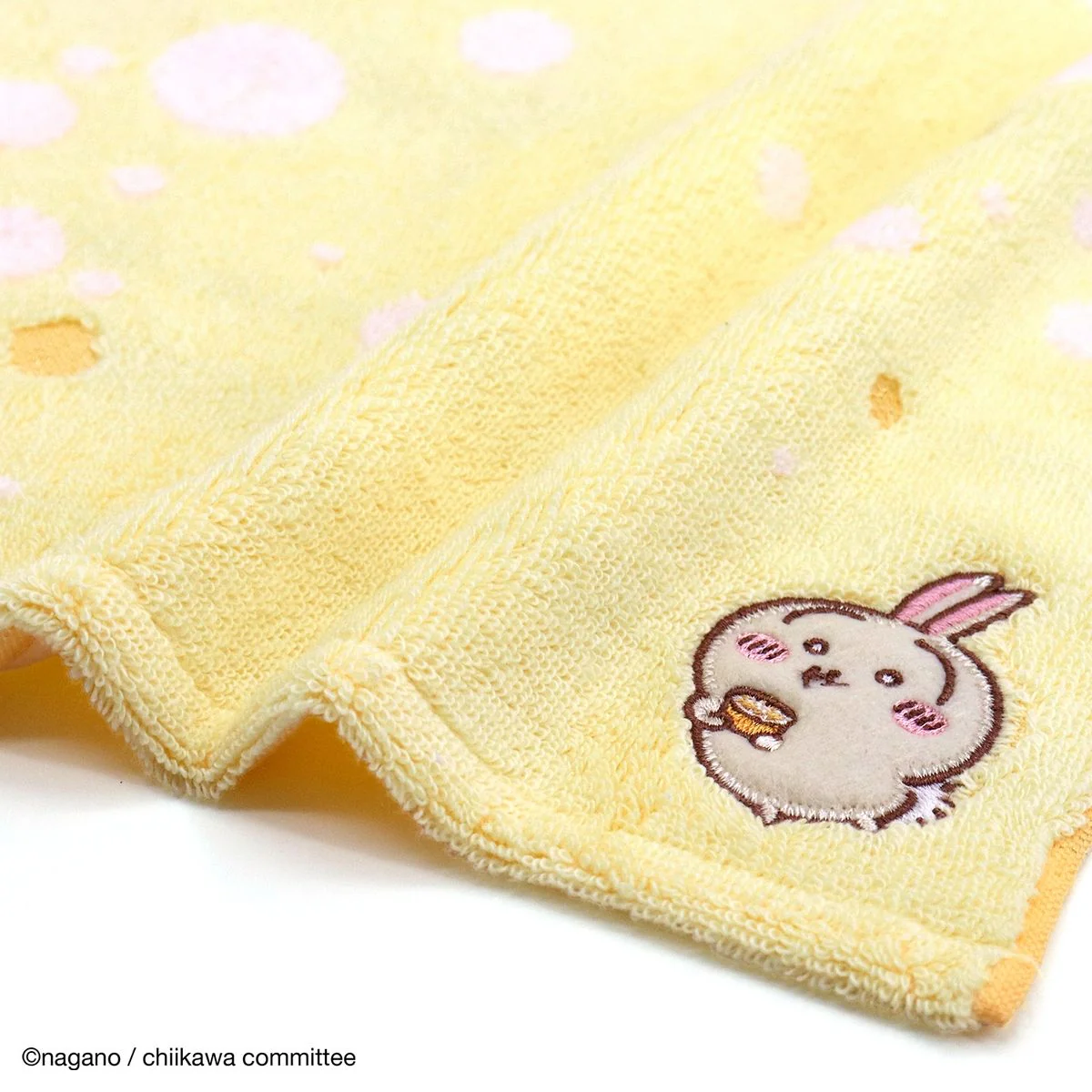 ちいかわ タオルハンカチ（すっぱ イエロー） - Image 2