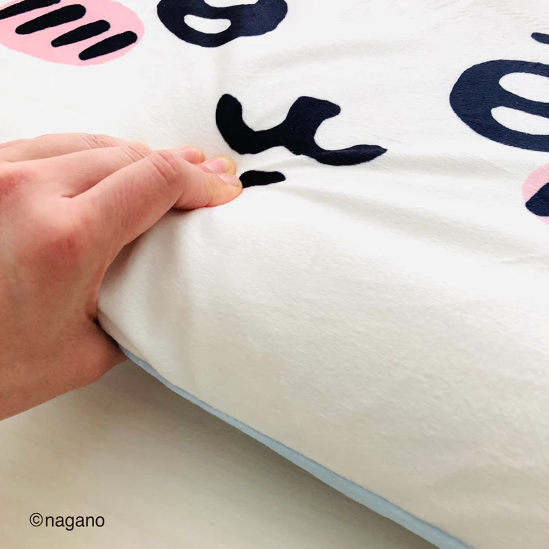 ちいかわ 低反発まくら（ハチワレ） - Image 5