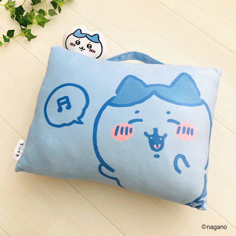 ちいかわ なんか小さくてかわいいまくら（ハチワレ） - Image 3