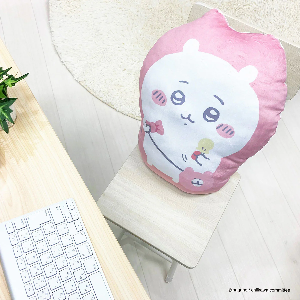 ちいかわ ダイカットクッション(ちいかわ) - Image 4