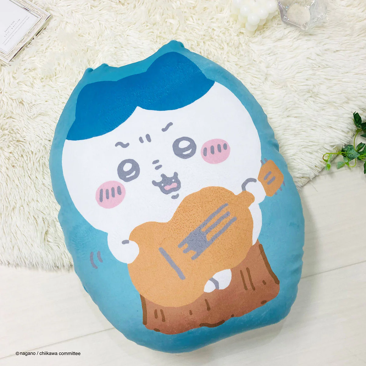 ちいかわ ダイカットクッション（ハチワレ） - Image 3