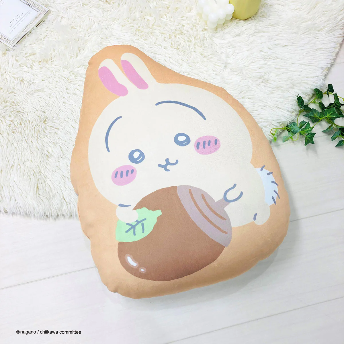 ちいかわ ダイカットクッション(うさぎ) - Image 3