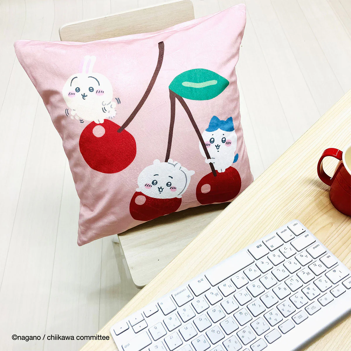 ちいかわ クッションカバー（みんな さくらんぼ） - Image 7