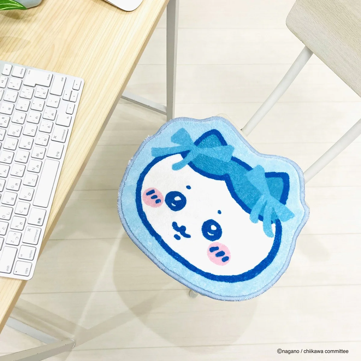 ちいかわ インテリアマット（ハチワレ） - Image 6