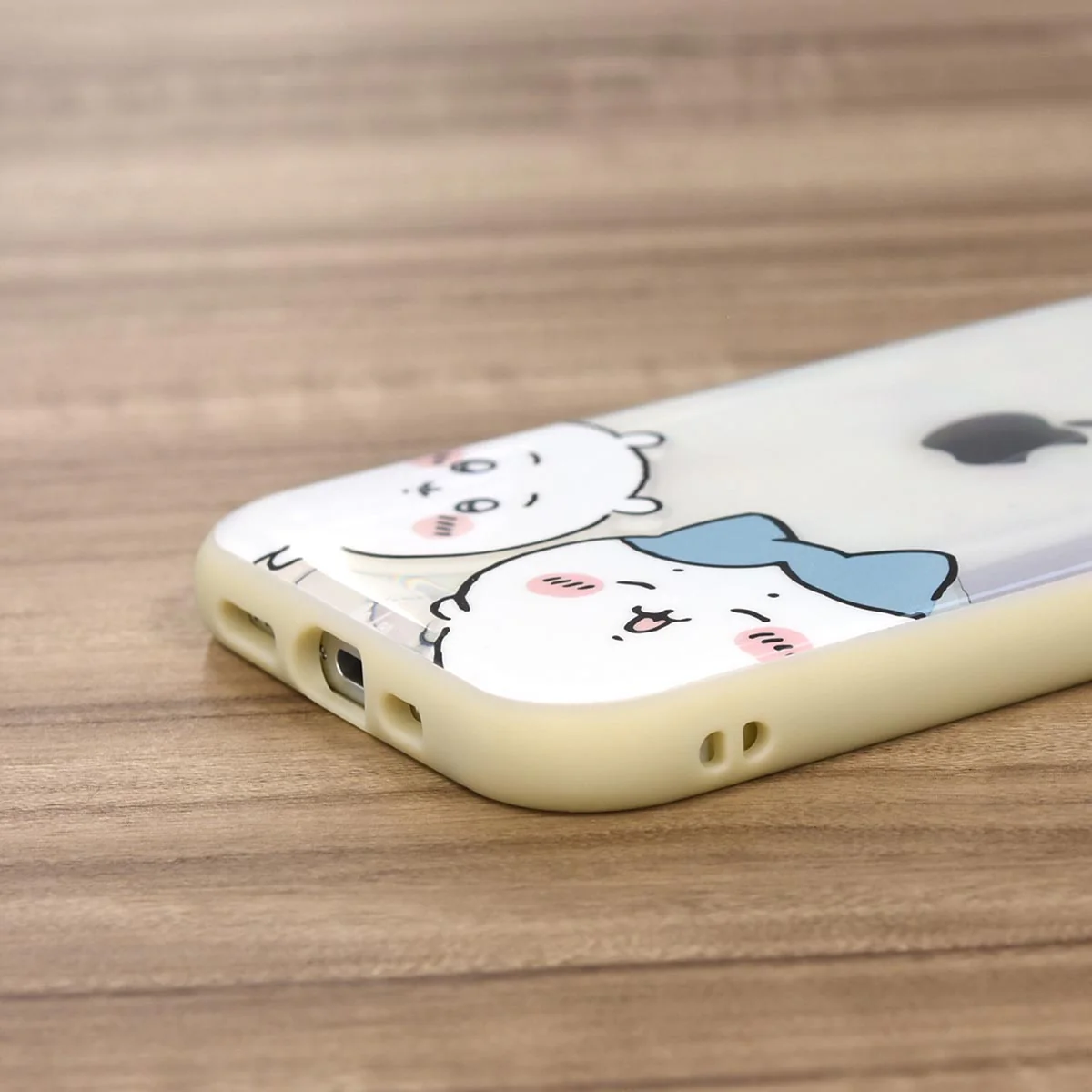 ちいかわ IIIIfit Clear iPhone対応ケース（ひょっこりちいかわ＆ハチワレ） - Image 3