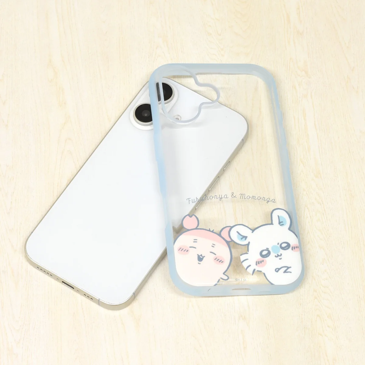 ちいかわ IIIIfit Clear iPhoneケース（モモンガ＆古本屋） - Image 2