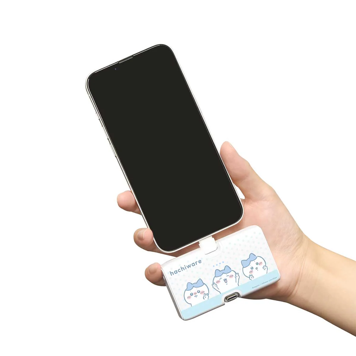 ちいかわ Lightning/Type-Cコネクタ付き リチウムイオン充電器（ハチワレ） - Image 2