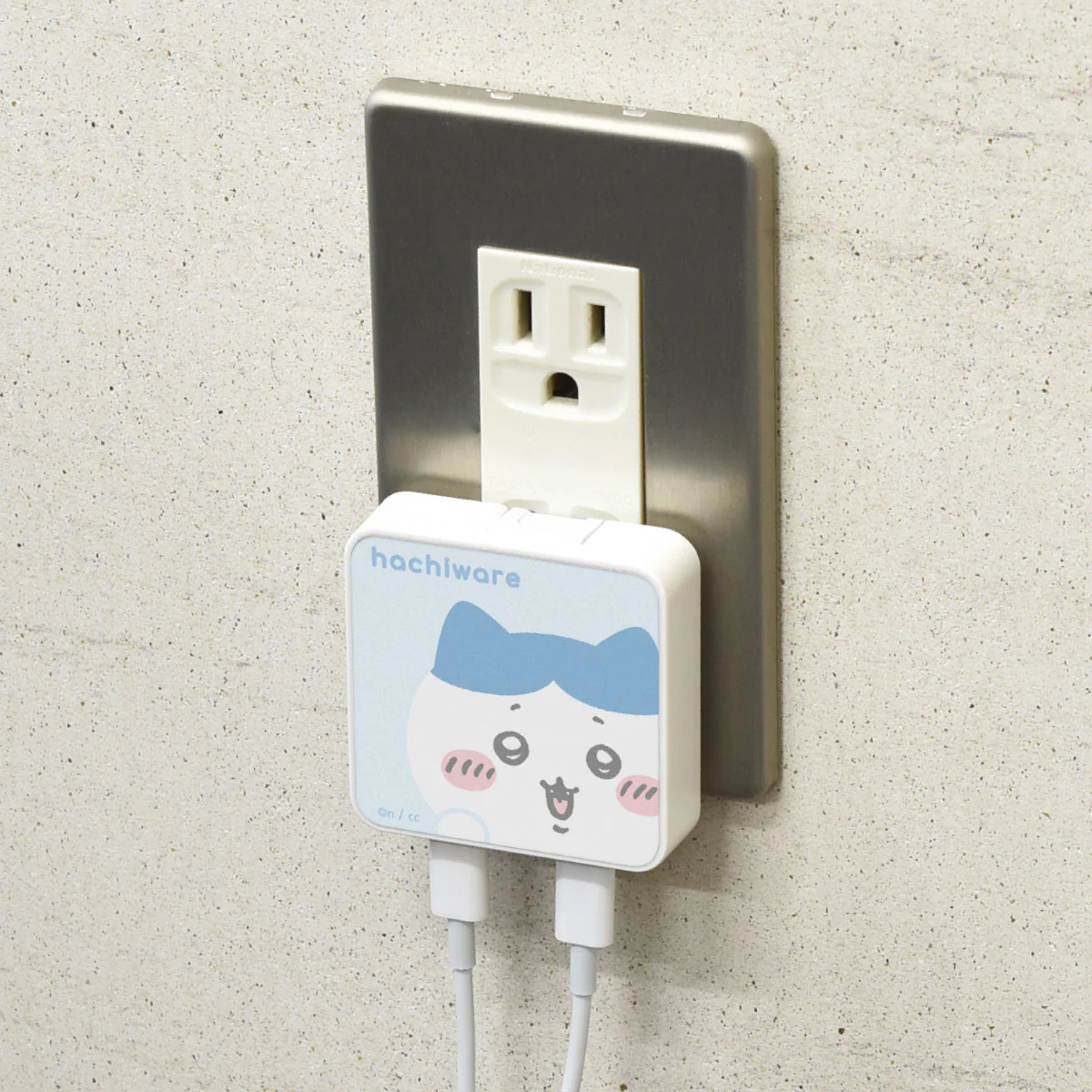 ちいかわ USB Type-C ACアダプタ（ハチワレ） - Image 3