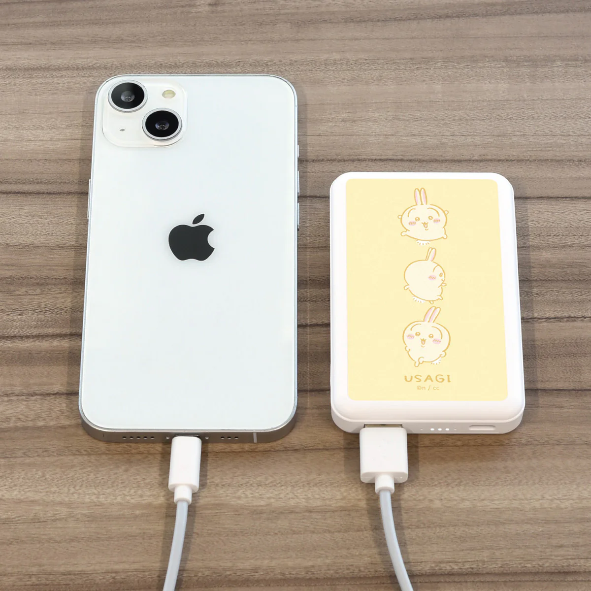 ちいかわ MagSafe対応 ワイヤレスリチウム充電器 5000mAh（うさぎ） - Image 3