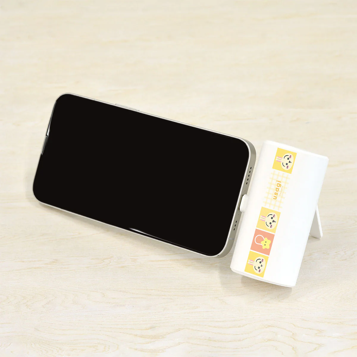 ã¡ããã USB Type-Cã³ãã¯ã¿ä»ã ãªããŠã ã€ãªã³å
é»åš 4000mAhïŒãããïŒ - Image 3