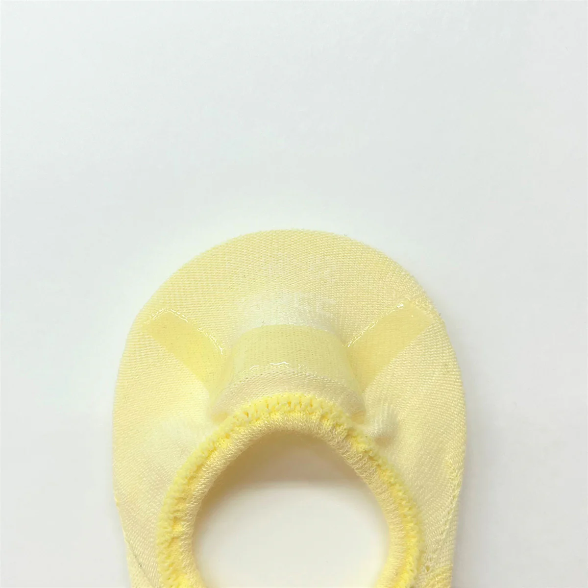 ちいかわ ココピタ スニーカー丈(うさぎ蝶々) - Image 4