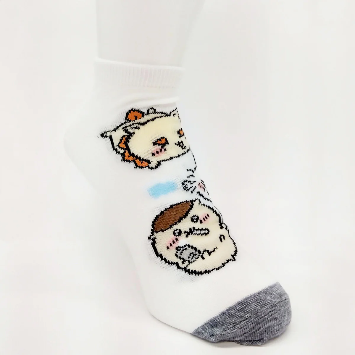 ちいかわ スニーカー丈ソックス（お空） メンズ用 - Image 4
