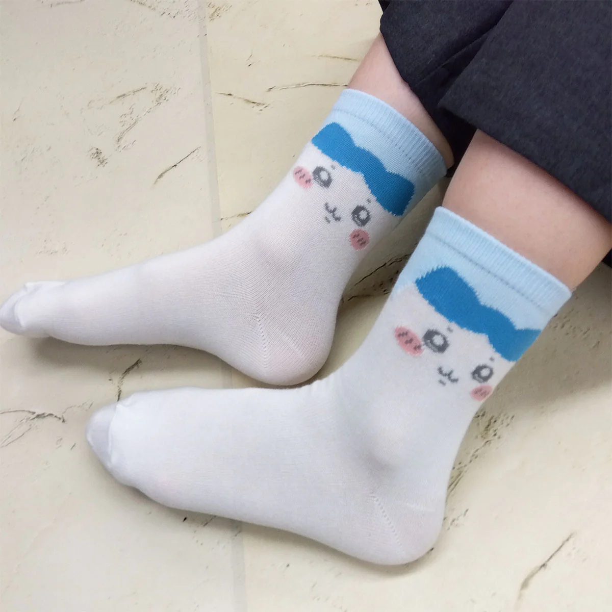 ちいかわ クルーソックス（ハチワレフェイス） レディース用 - Image 2