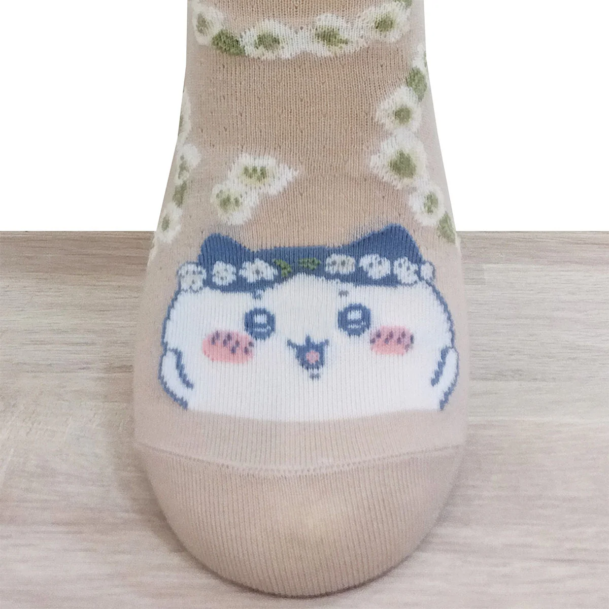 ちいかわ 履き口ふんわりクルーソックス（ハチワレ鈴蘭 ベージュ） レディース用 - Image 5