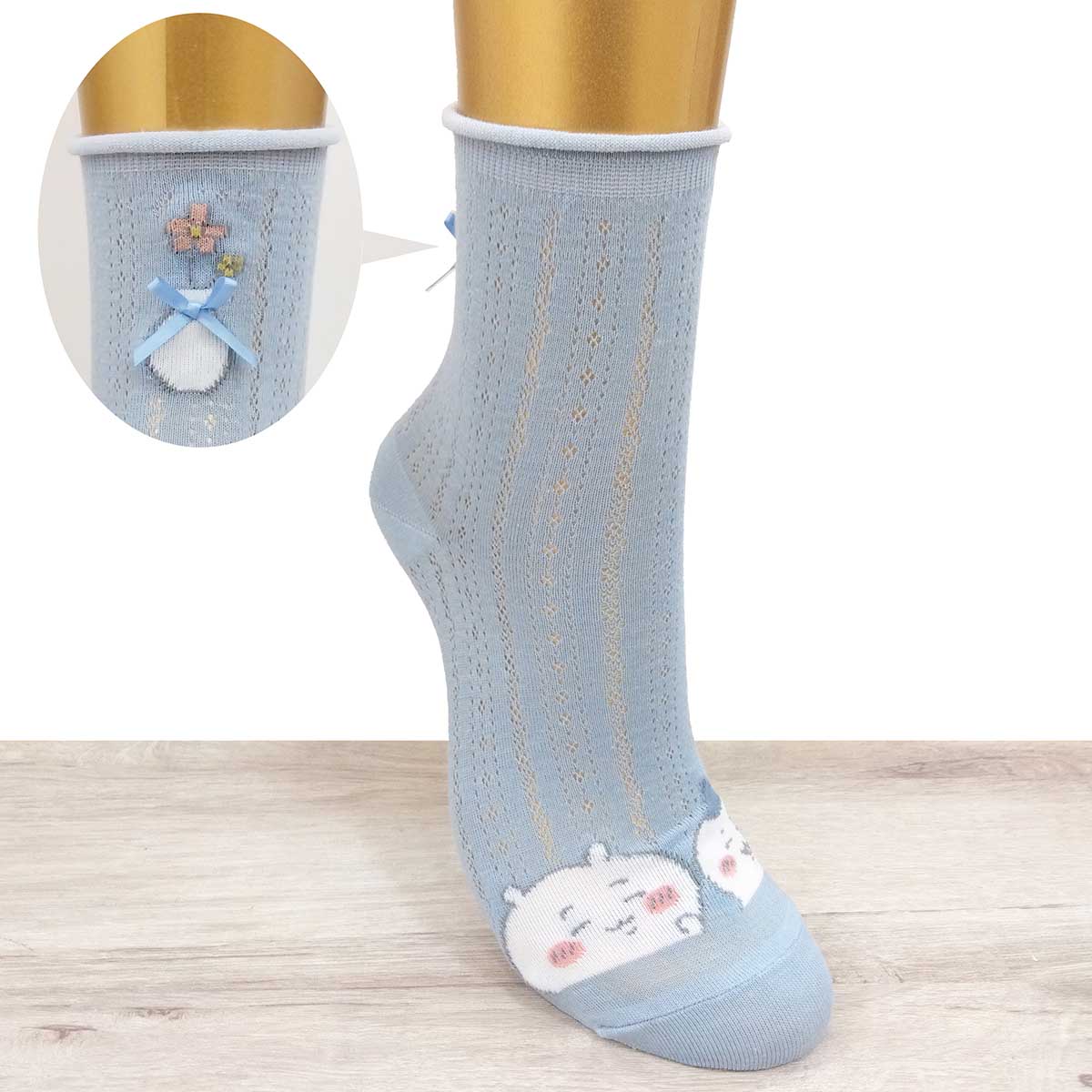 ちいかわ ほめられリボン付きクルーソックス（サックス） レディース用 - Image 5