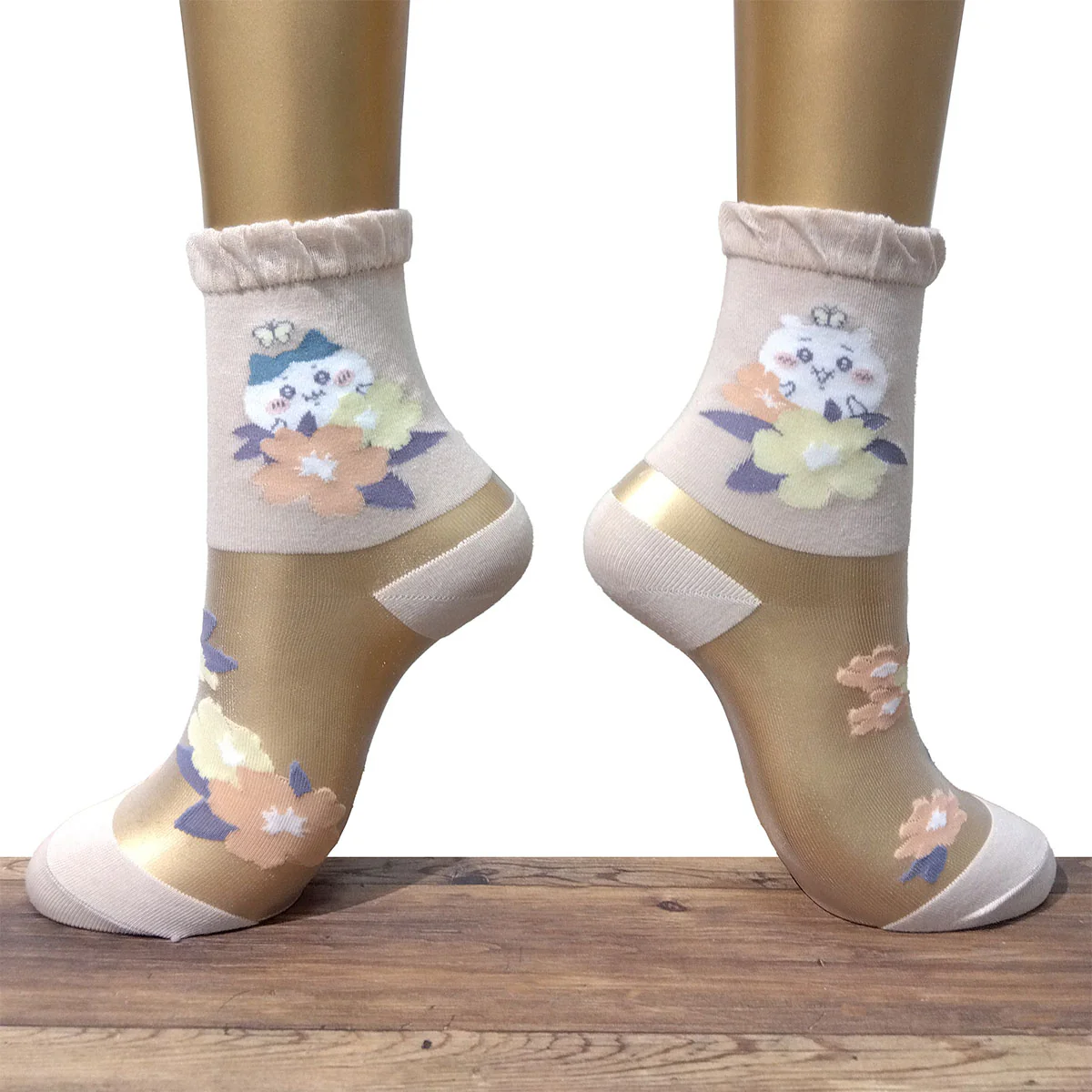 ちいかわ 薄手クルーソックス（シアー アイボリー） レディース用 - Image 3