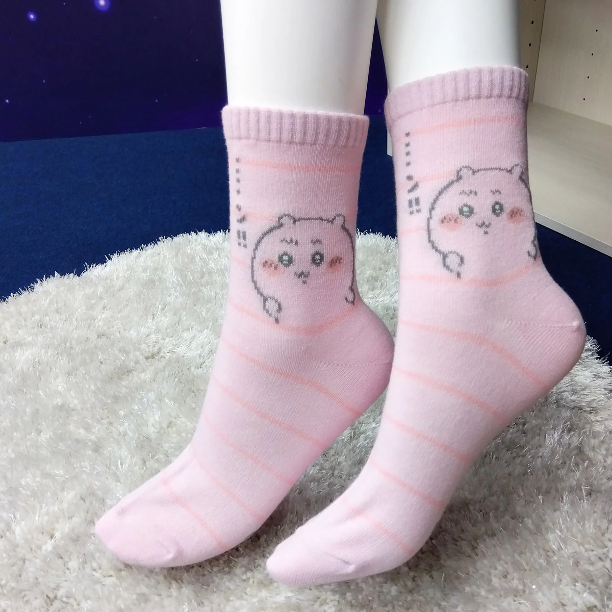 ちいかわ クルーソックス（ちいかわ決意 ピンク） - Image 6
