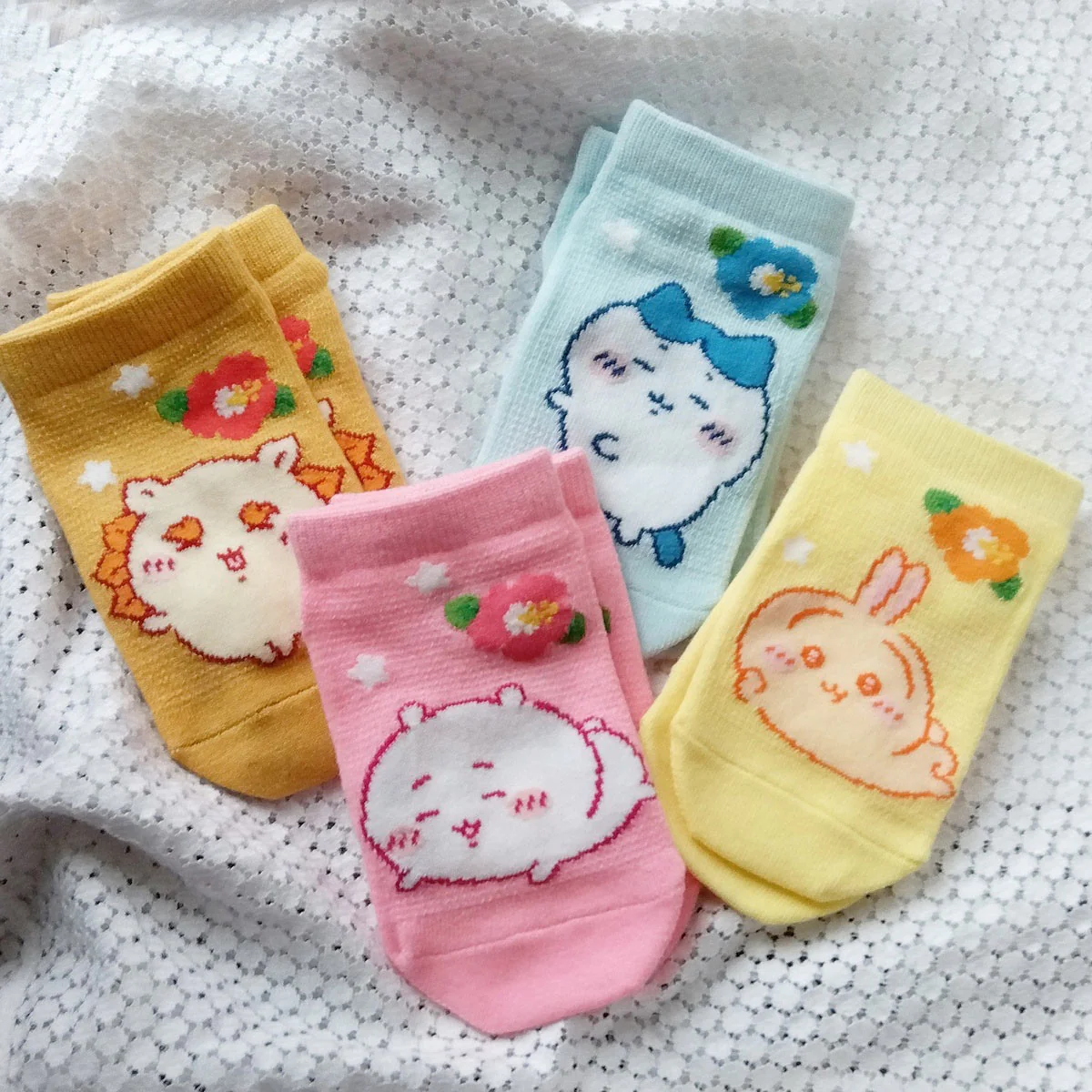 ちいかわ メッシュスニーカー丈ソックス(ハチワレ・アロハ) - Image 3