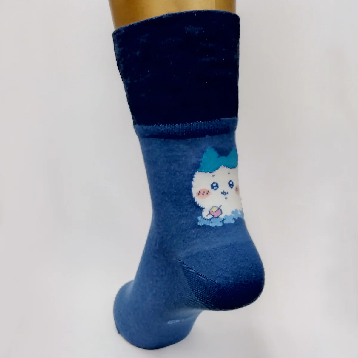 ちいかわ 折返しクルーソックス（ハチワレ）レディース用 - Image 3