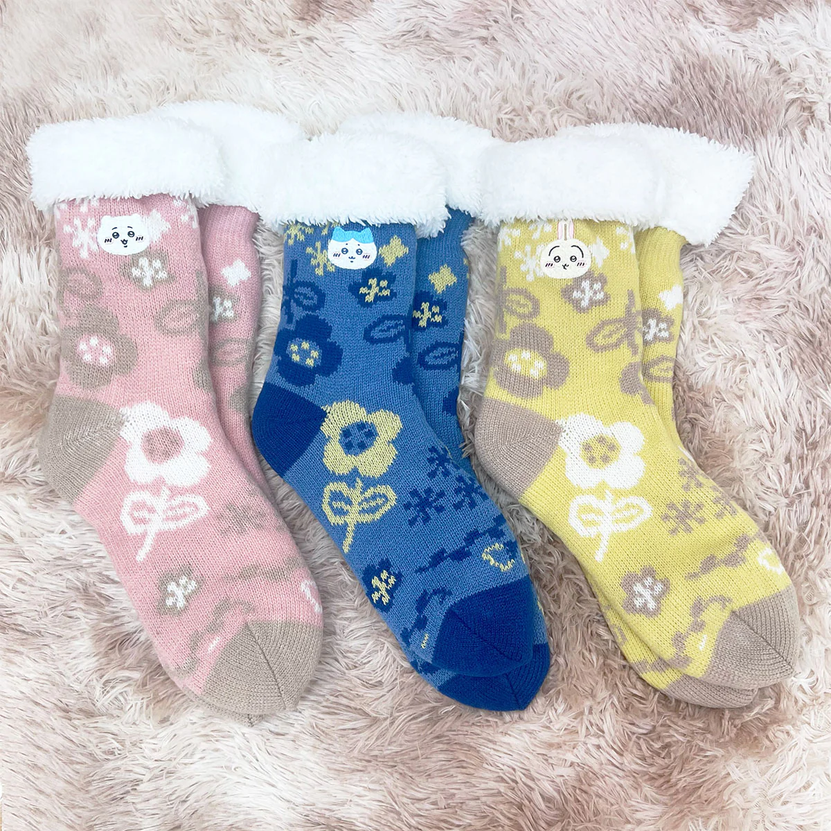 ちいかわ モコモコルームソックス（うさぎ） - Image 3