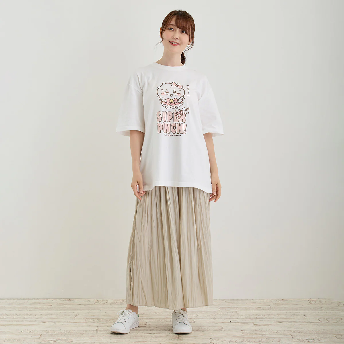 ちいかわ 超まじかるちいかわ ビッグTシャツ SUPER PINCH！ ホワイト - Image 2