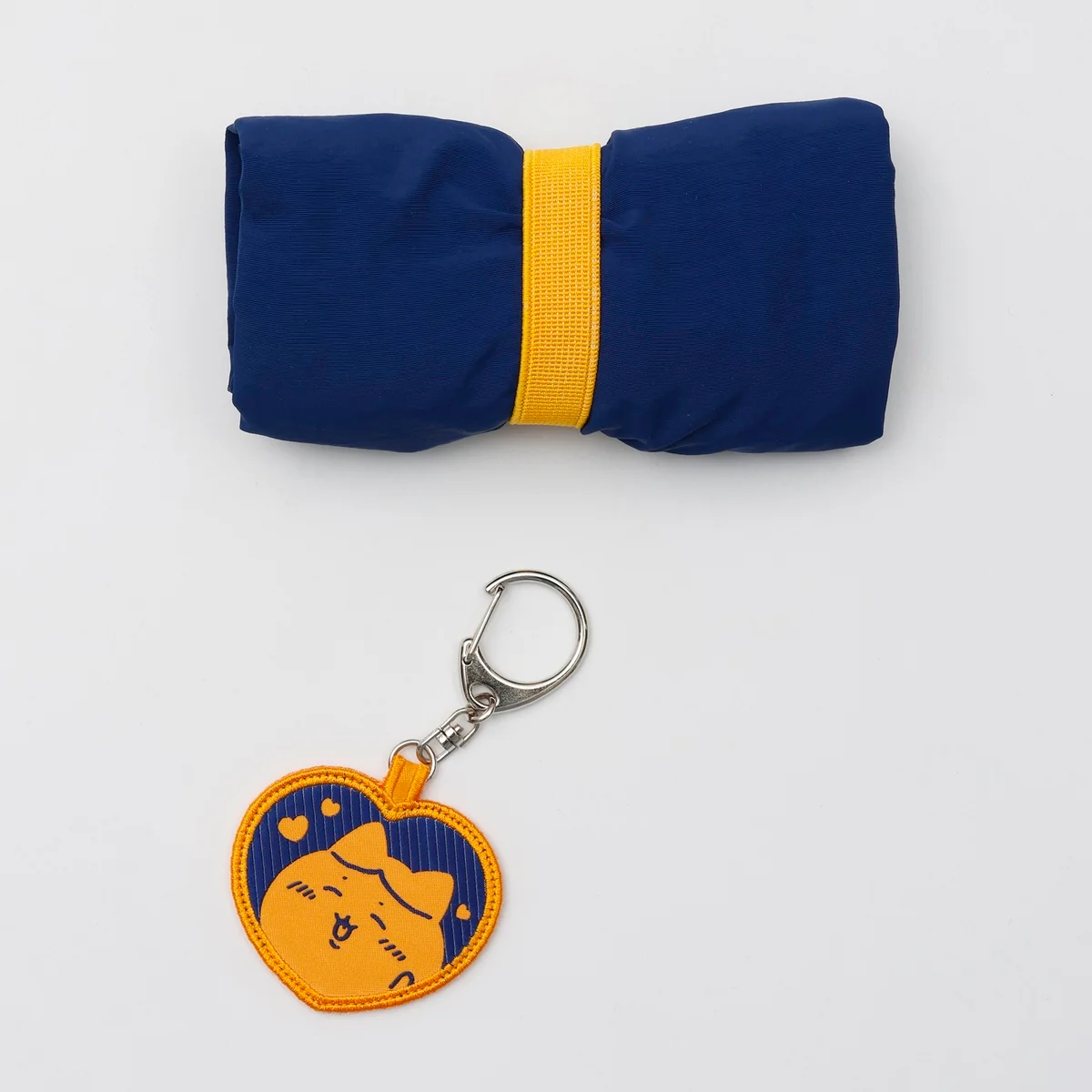 ちいかわ 刺繍トートバッグ ハチワレハート ブルー  (刺繍キーホルダー付) - Image 8