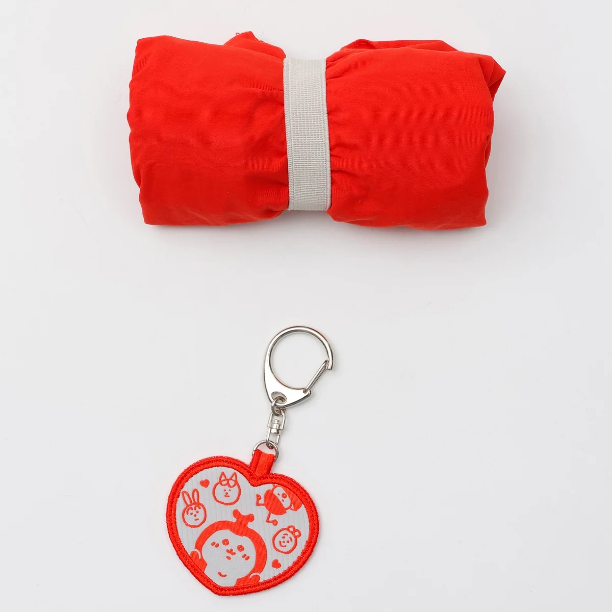 ちいかわ 刺繍トートバッグ ちいかわの毎日 レッド (刺繍キーホルダー付) - Image 8