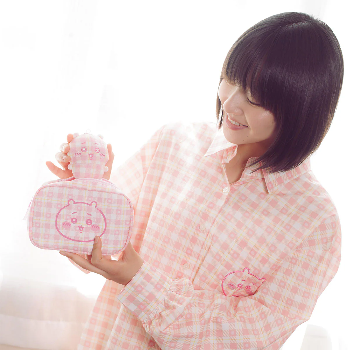 ちいかわ チェックシリーズ ポーチ ちいかわ ピンク - Image 3