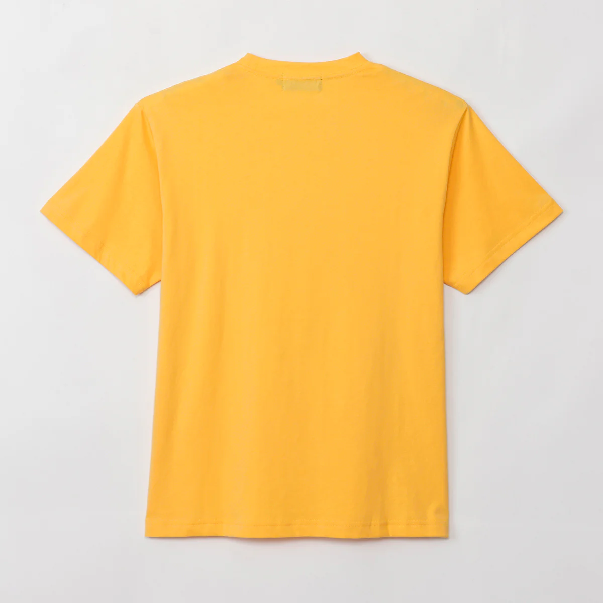 ちいかわ シーサーのおみやげやさん Tシャツ 全速力 イエロー - Image 4