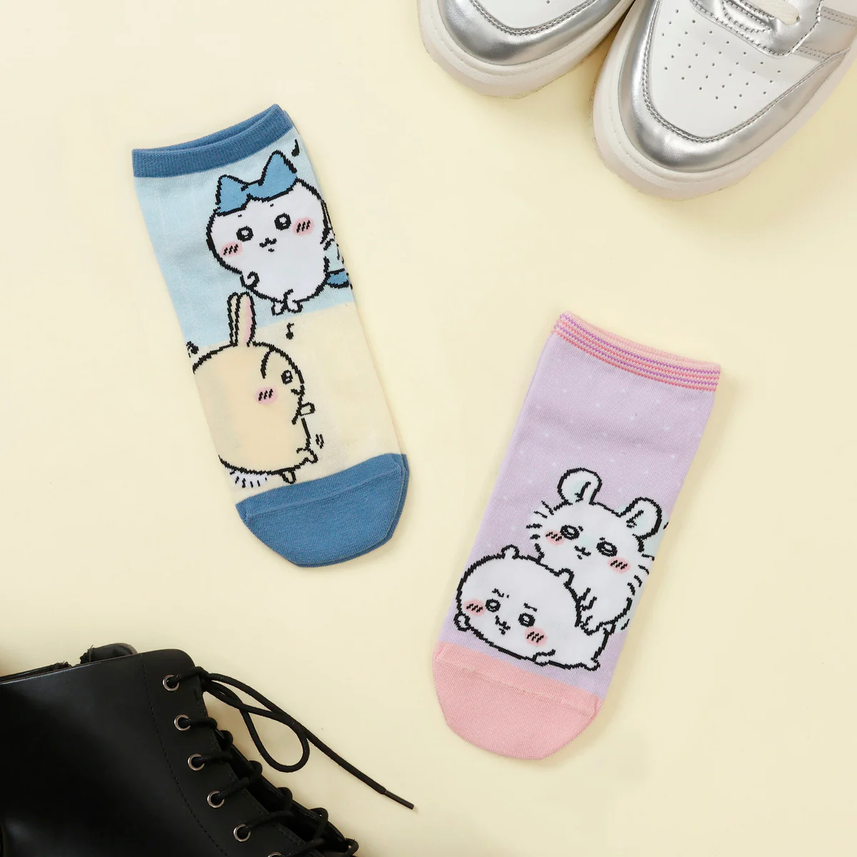 ちいかわ クルーソックス ハチワレとうさぎ サックス - Image 2