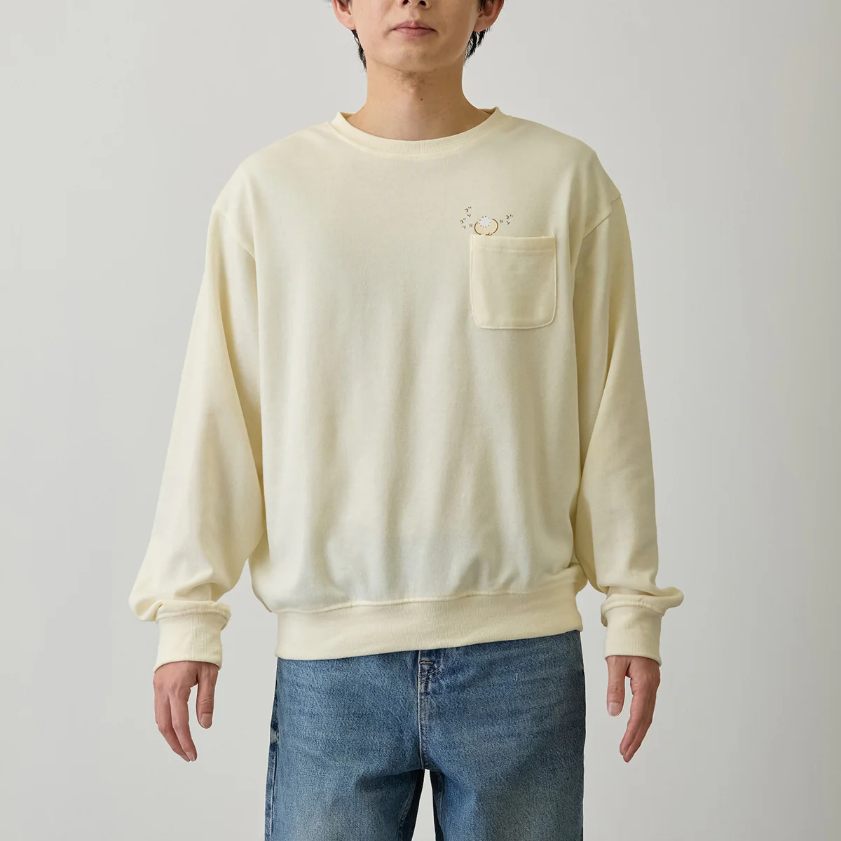 ちいかわ スウェット お守り拾うか クリーム - Image 14