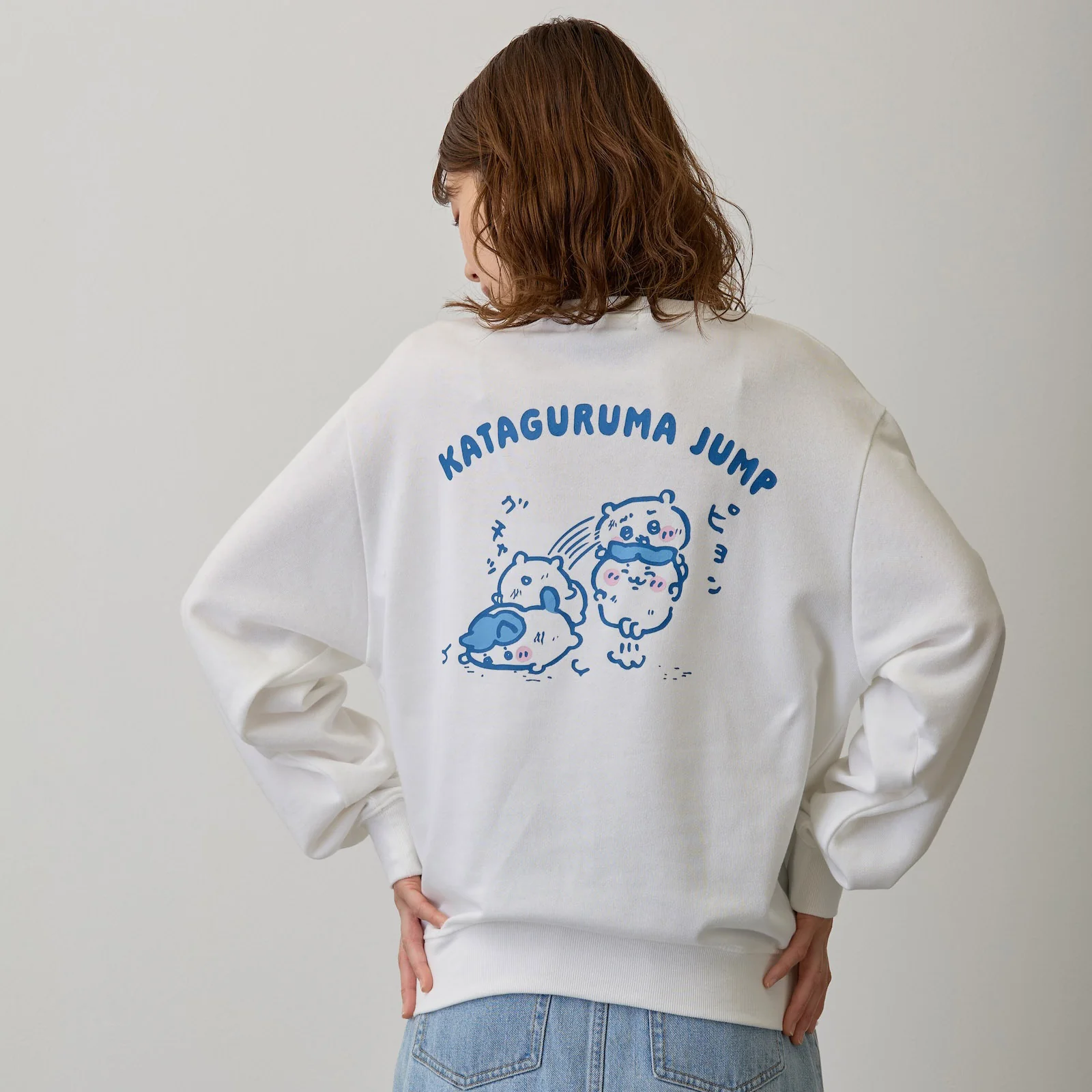 ちいかわ スウェット 肩車ジャンプ ホワイト - Image 10