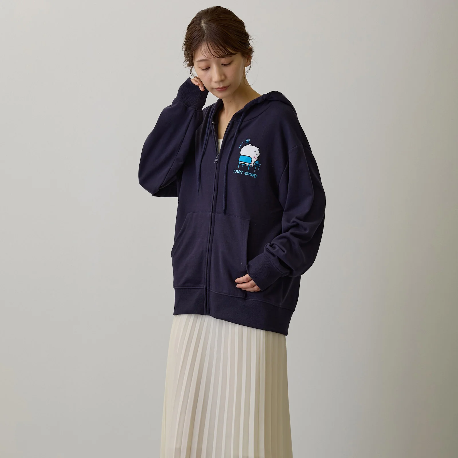 ちいかわ ZIPパーカー 試験だ ネイビー - Image 8