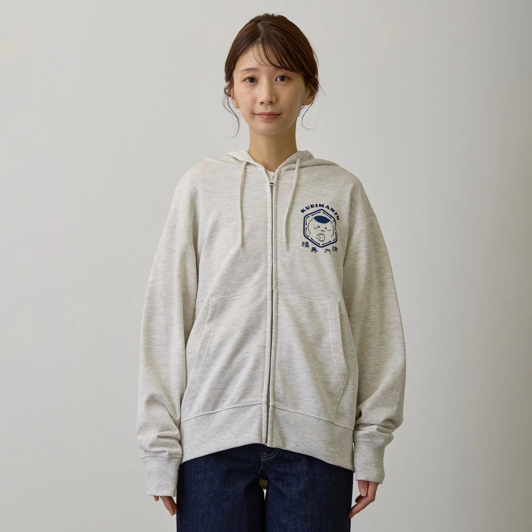 ちいかわ ZIPパーカー 福寿円満 アッシュ - Image 3