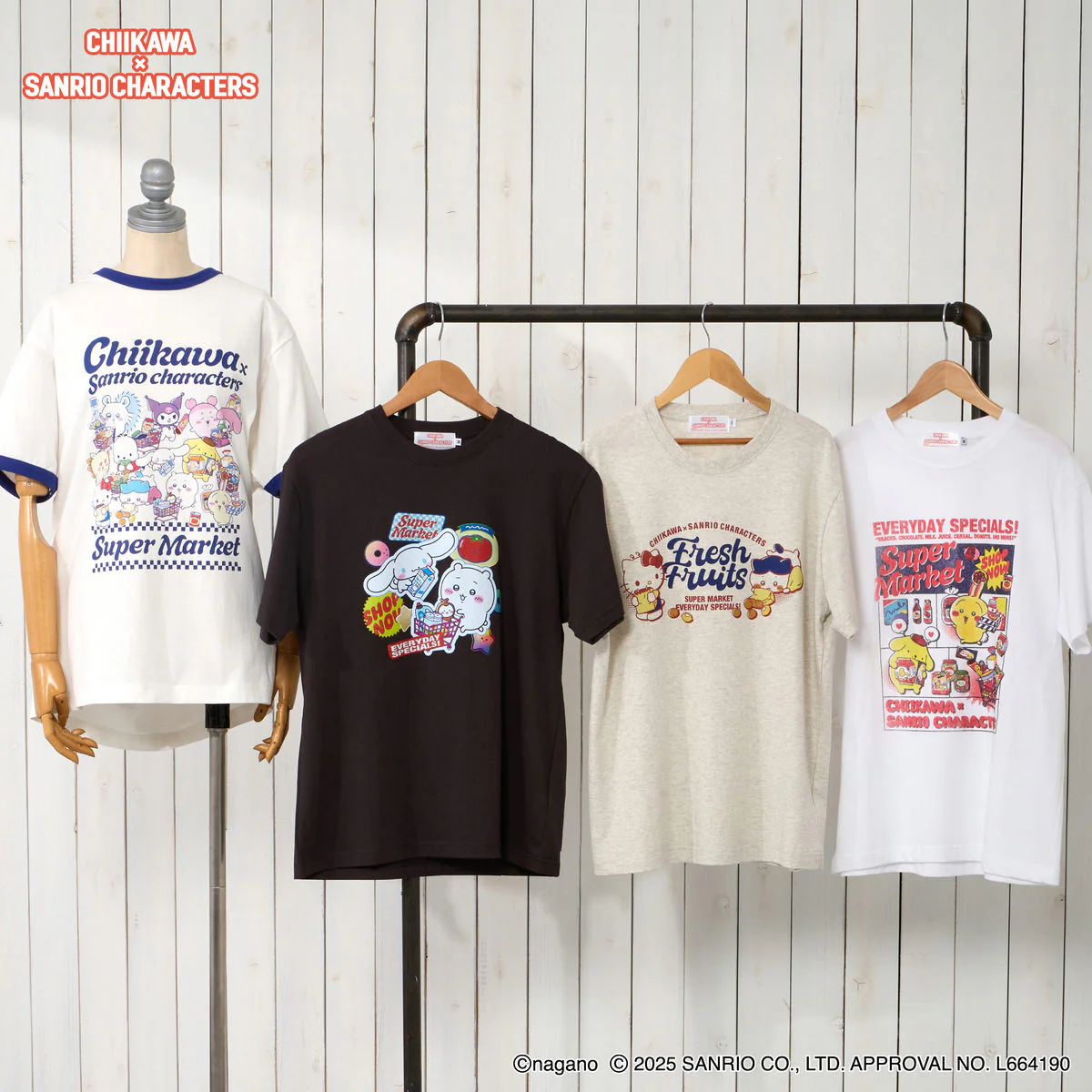 ちいかわ×サンリオキャラクターズ スーパーマーケットなTシャツ ちいかわ・シナモロール スミ - Image 2