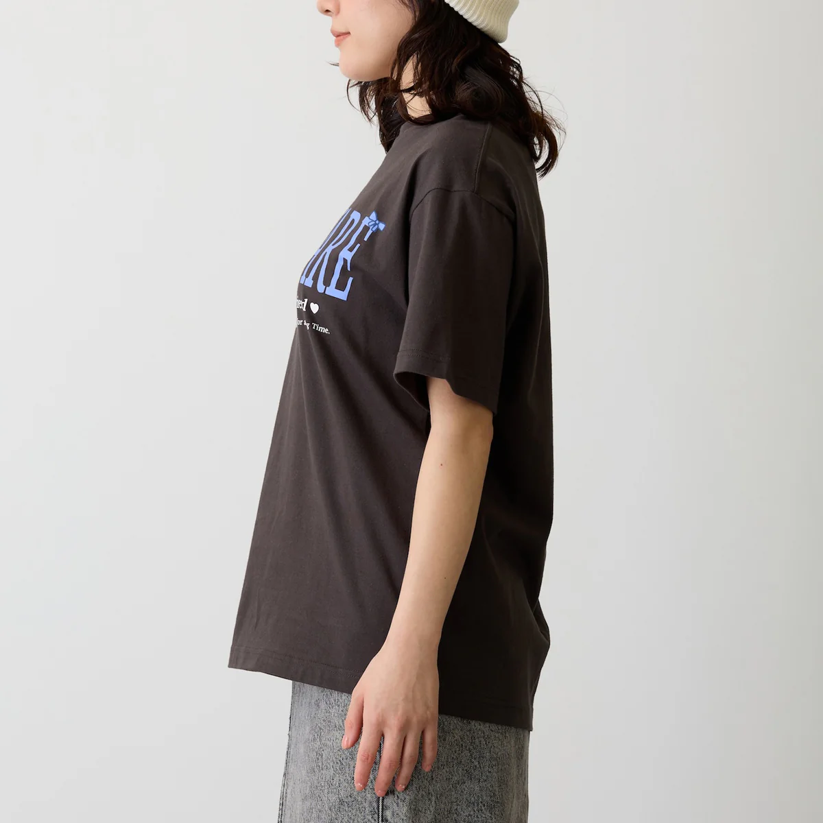 ちいかわ Tシャツ ハチワレシリーズ スミ - Image 11