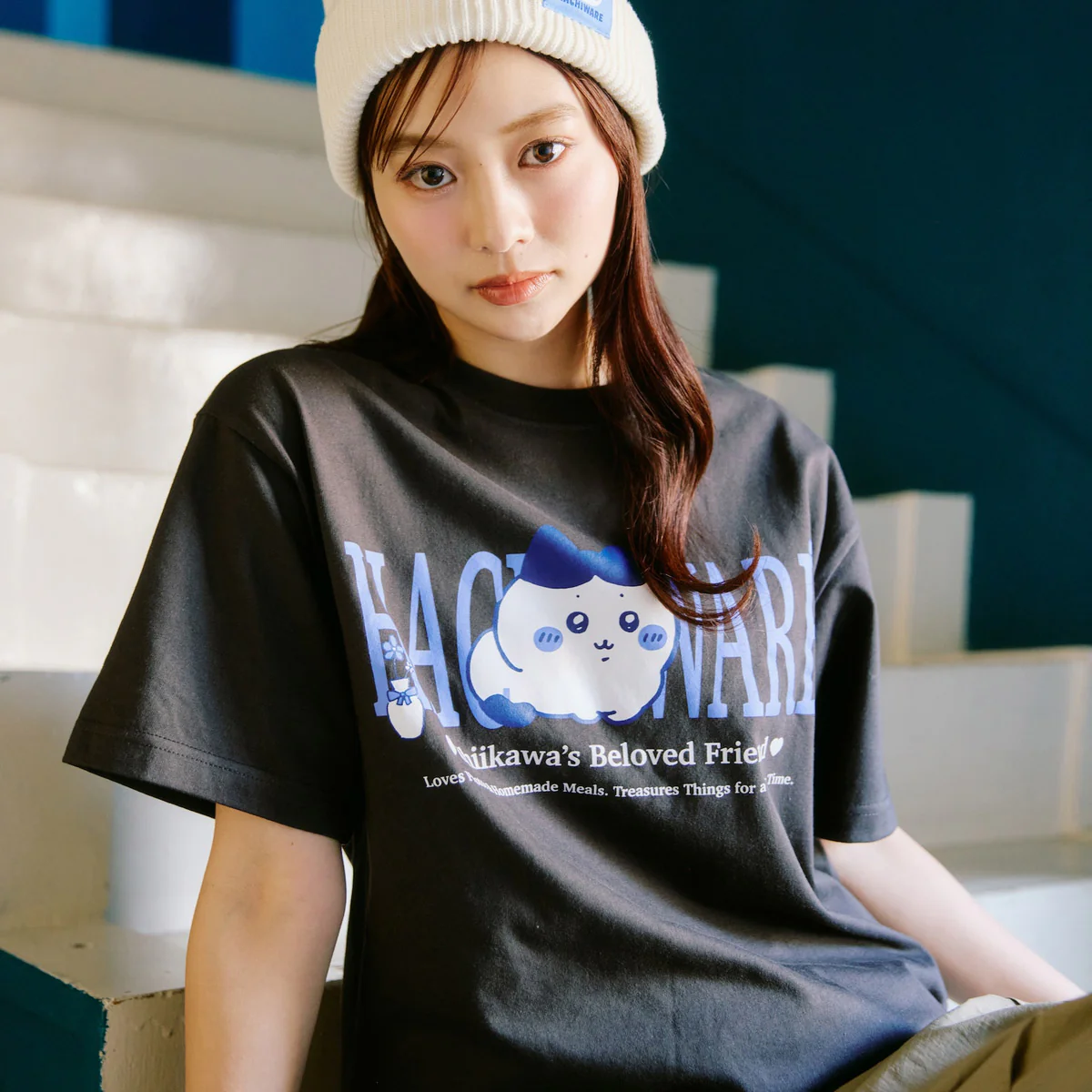 ちいかわ Tシャツ ハチワレシリーズ スミ - Image 3