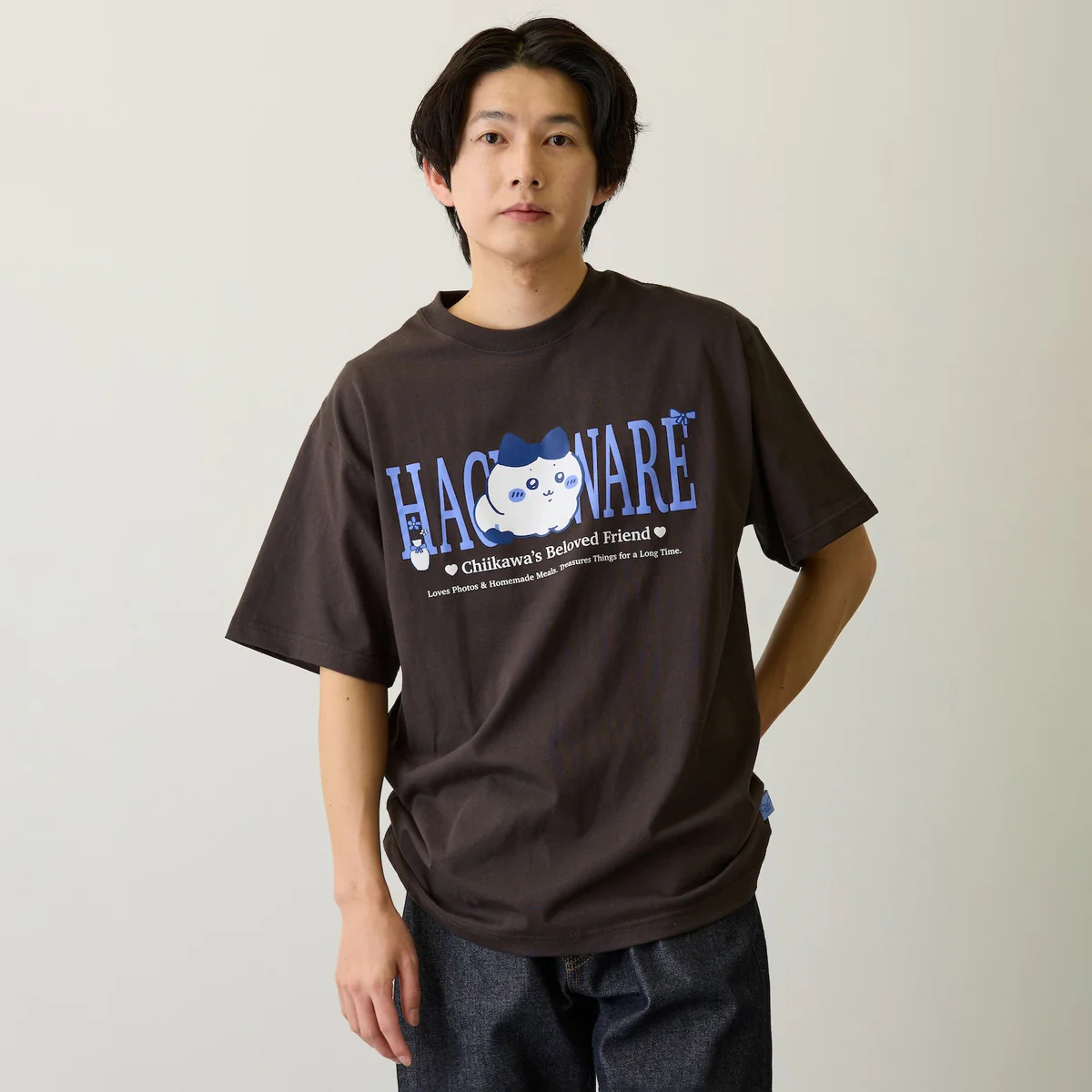 ちいかわ Tシャツ ハチワレシリーズ スミ - Image 5