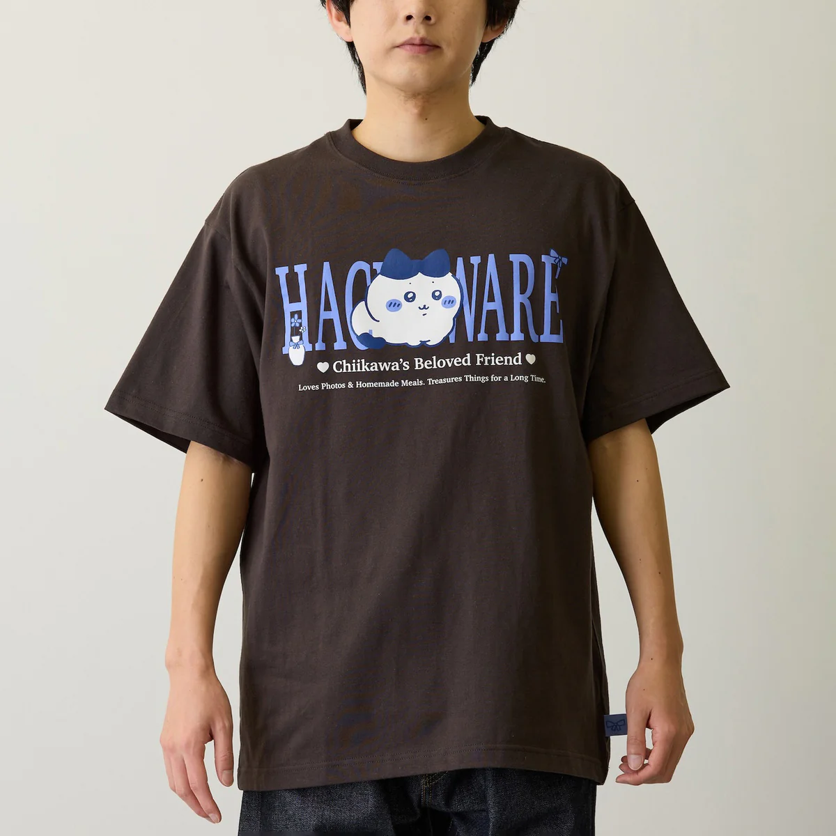 ちいかわ Tシャツ ハチワレシリーズ スミ - Image 6
