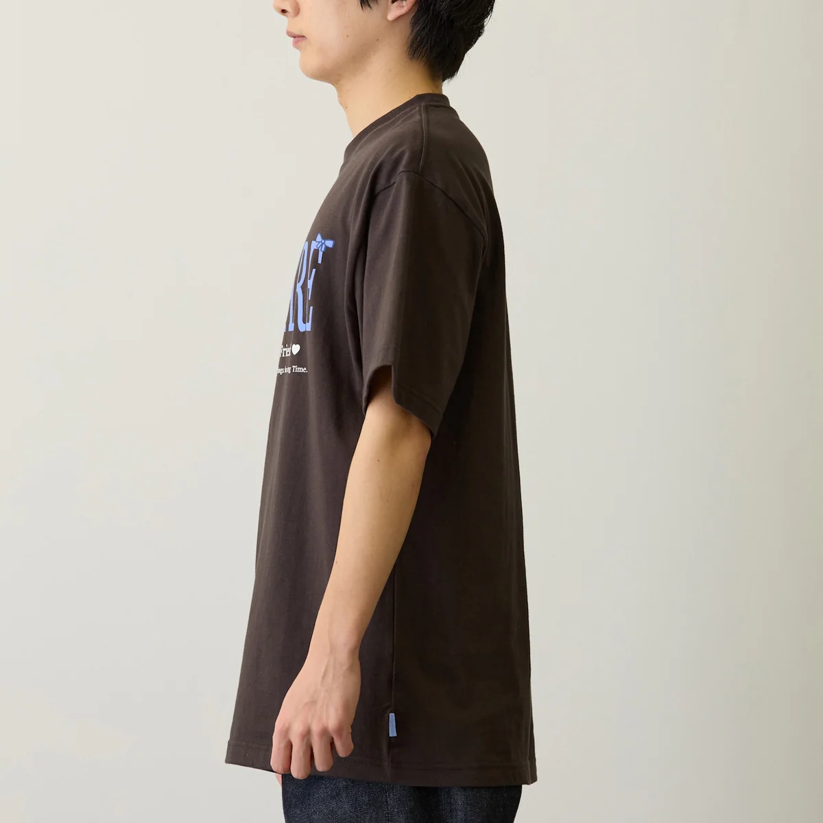 ちいかわ Tシャツ ハチワレシリーズ スミ - Image 7