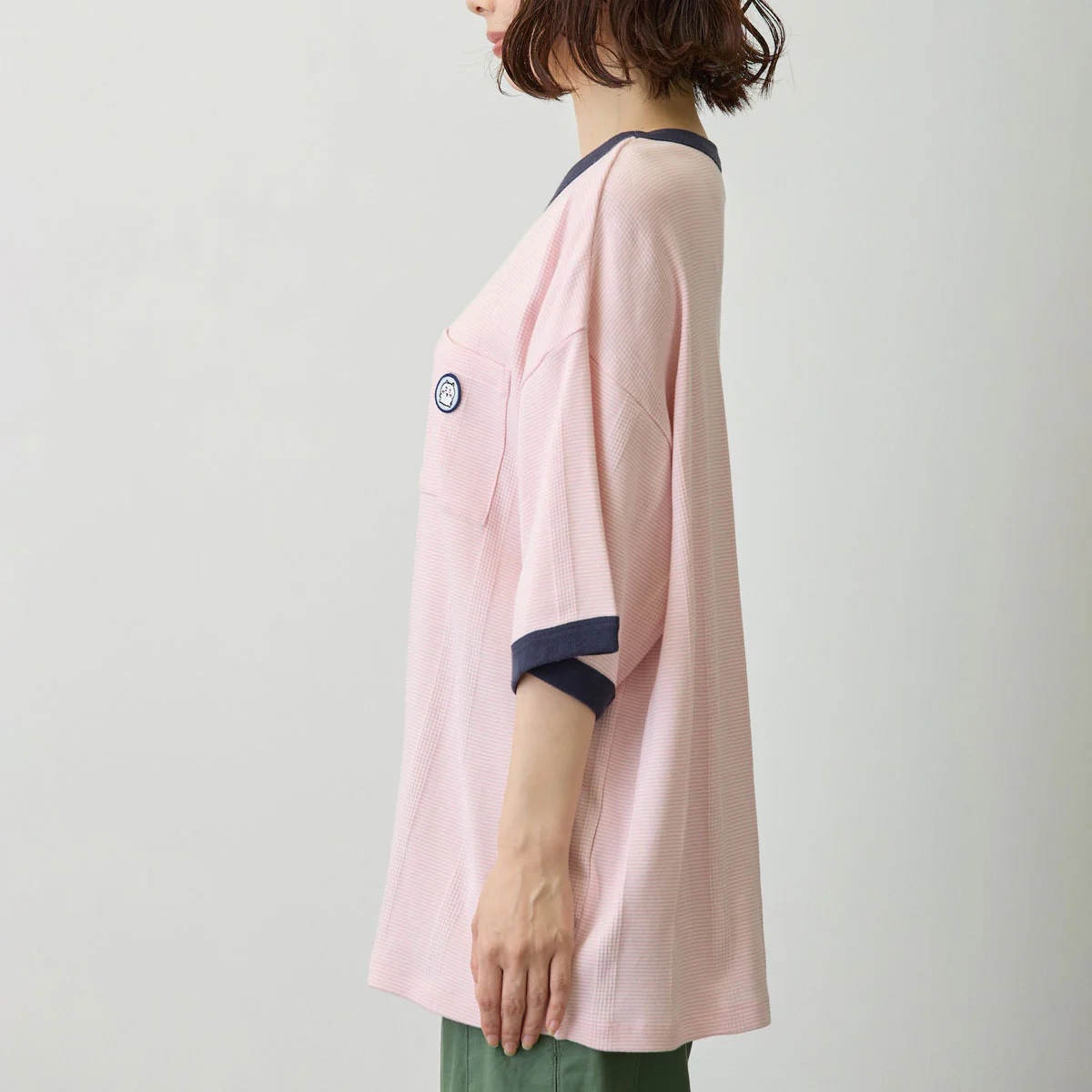 ちいかわ ビッグシルエットポケットTシャツ Robert P.Miller×Talking ちいかわ FLAMINGO - Image 10