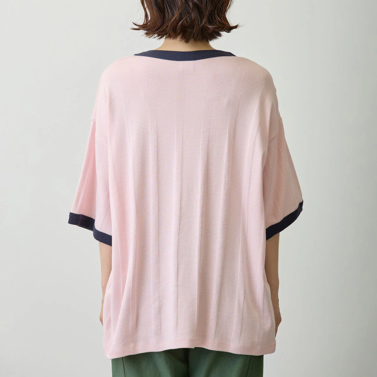ちいかわ ビッグシルエットポケットTシャツ Robert P.Miller×Talking ちいかわ FLAMINGO - Image 11
