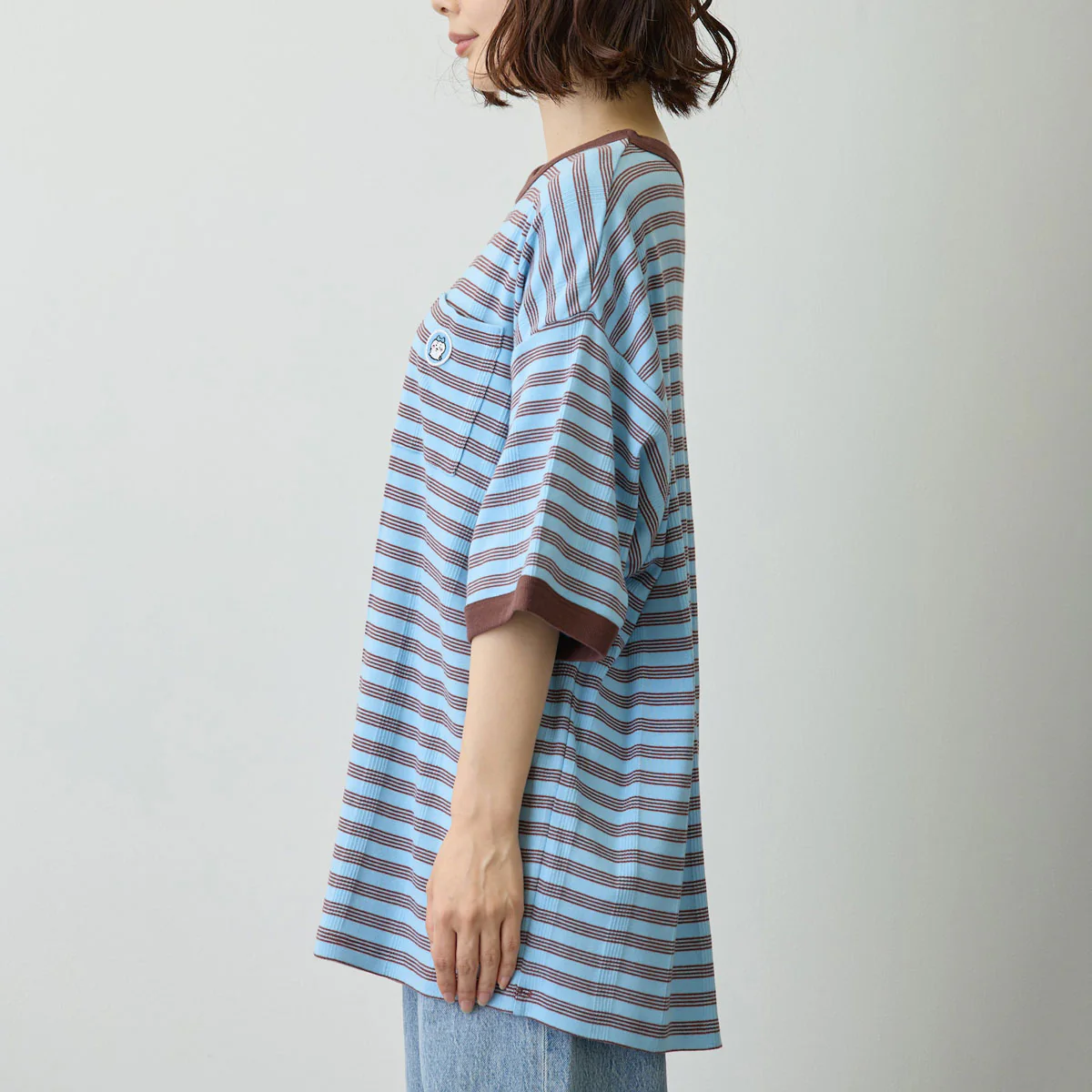 ちいかわ ビッグシルエットポケットTシャツ Robert P.Miller×Talking ハチワレ BLUEBERRY - Image 13