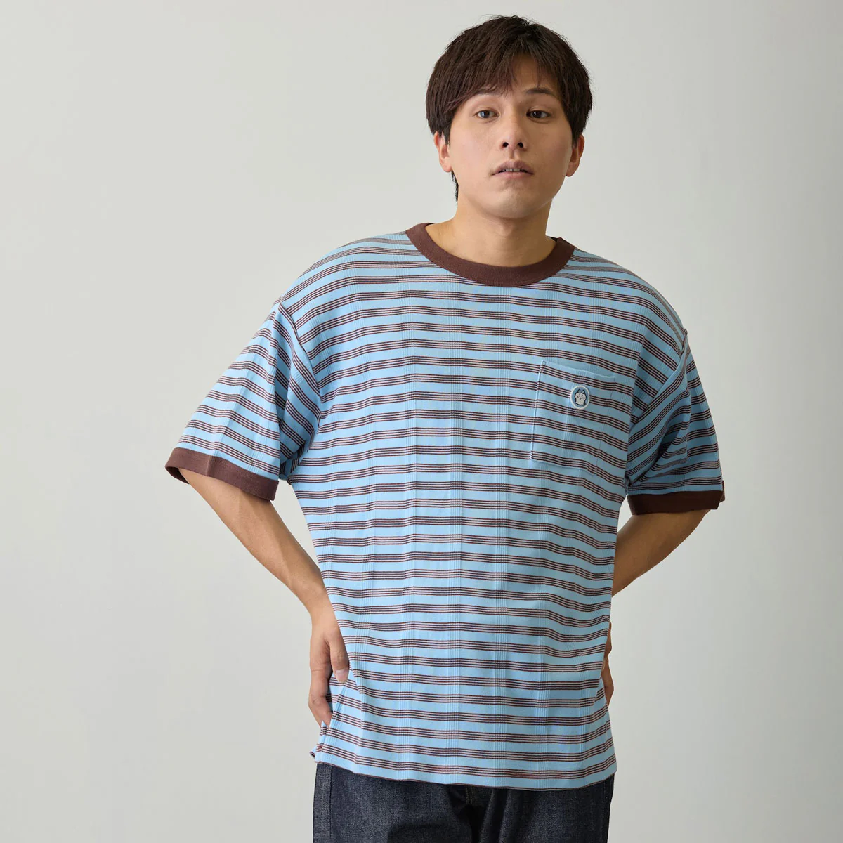 ちいかわ ビッグシルエットポケットTシャツ Robert P.Miller×Talking ハチワレ BLUEBERRY - Image 6