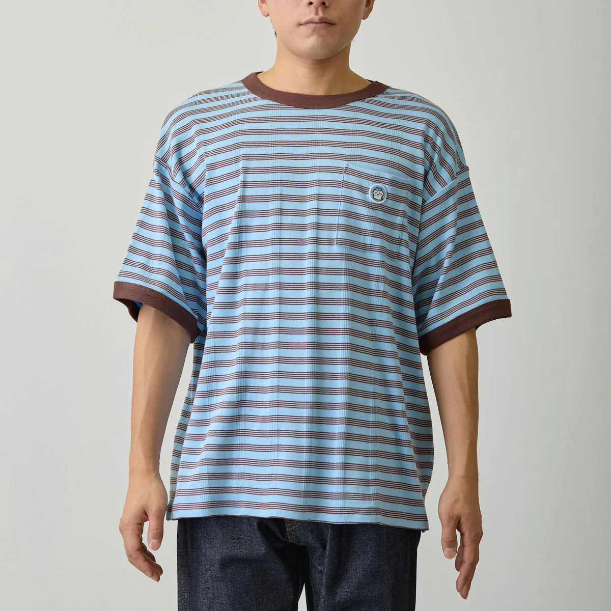 ちいかわ ビッグシルエットポケットTシャツ Robert P.Miller×Talking ハチワレ BLUEBERRY - Image 7