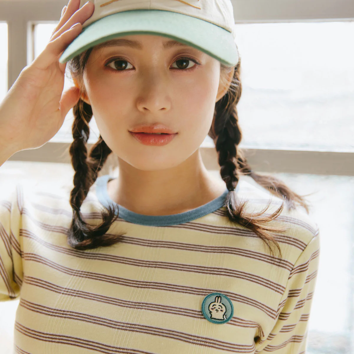 ちいかわ Tシャツ Robert P.Miller×Talking うさぎ BANANA - Image 3